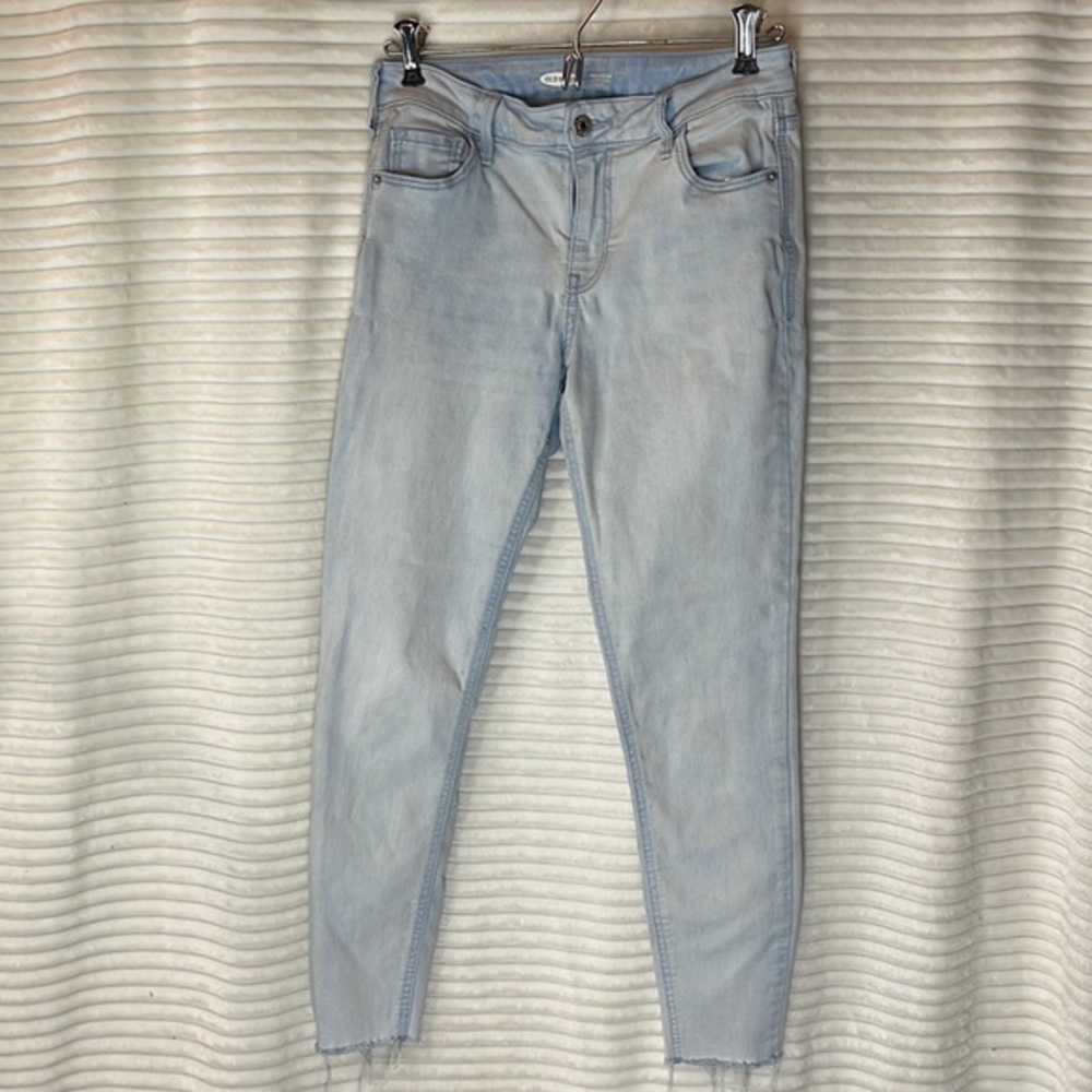 OLD NAVY ROCKSTAR JEANS